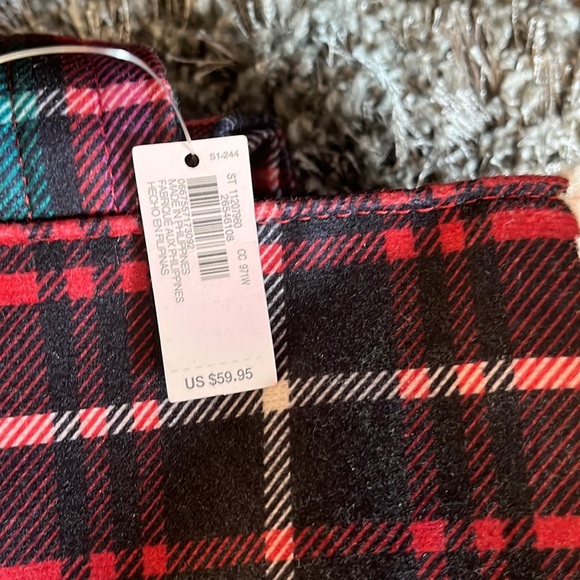 Victoria’s Secret red and green plaid tote bag - Picture 6 of 9